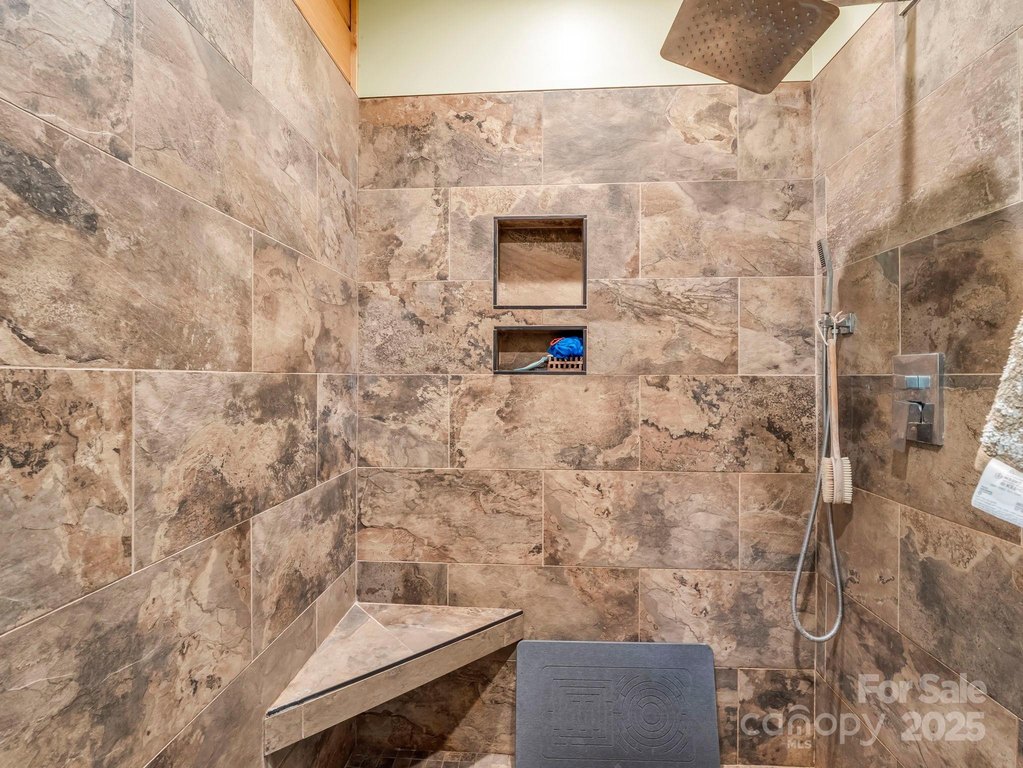 Lake Lure, North Carolina, 28746, United States, 3 Bedrooms Bedrooms, ,2.5 BathroomsBathrooms,Residential,Forsale,1960267