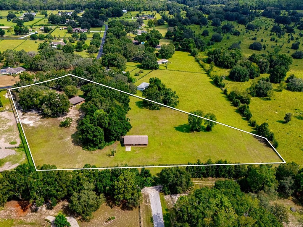 OCALA, Florida, 34476, United States, 3 Bedrooms Bedrooms, ,3 BathroomsBathrooms,Residential,Forsale,1969789