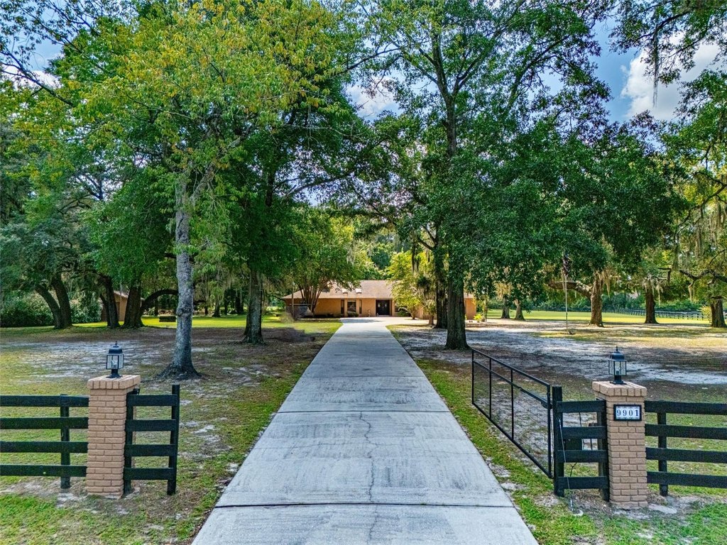 OCALA, Florida, 34476, United States, 3 Bedrooms Bedrooms, ,3 BathroomsBathrooms,Residential,Forsale,1969789