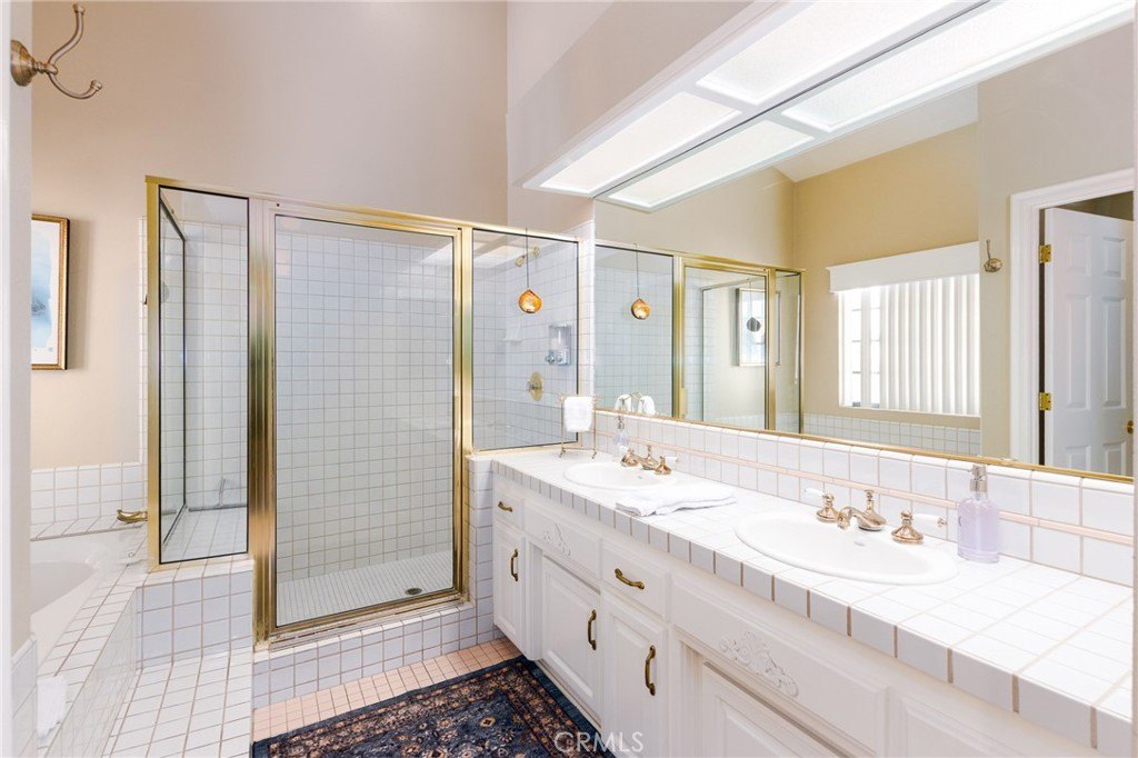 Pismo Beach, California, 93449, United States, 2 Bedrooms Bedrooms, ,2 BathroomsBathrooms,Residential,Forsale,2009016