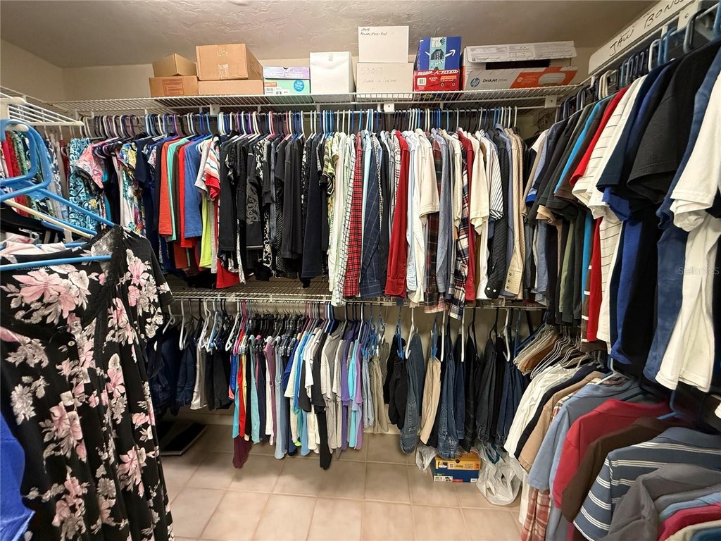 OCALA, Florida, 34476, United States, 3 Bedrooms Bedrooms, ,3 BathroomsBathrooms,Residential,Forsale,1969789