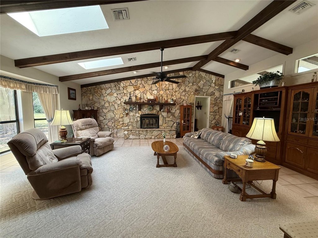 OCALA, Florida, 34476, United States, 3 Bedrooms Bedrooms, ,3 BathroomsBathrooms,Residential,Forsale,1969789