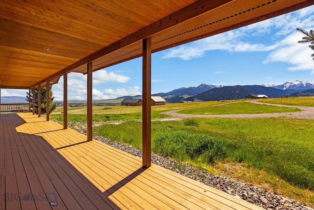 Livingston, Montana, 59047, United States, 3 Bedrooms Bedrooms, ,1.5 BathroomsBathrooms,Residential,Forsale,1986979