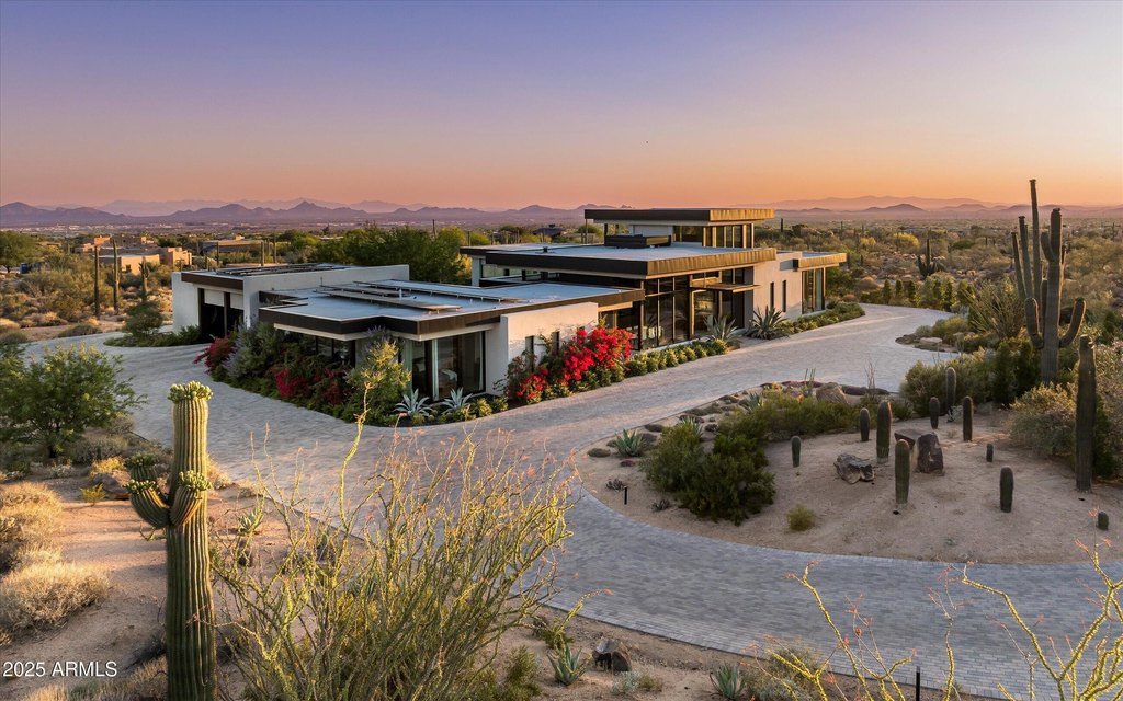 Scottsdale, Arizona, 85255, United States, 4 Bedrooms Bedrooms, ,5 BathroomsBathrooms,Residential,Forsale,1953474