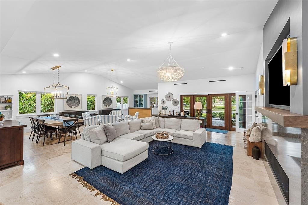 Fort Lauderdale, Florida, 33304, United States, 6 Bedrooms Bedrooms, ,5.5 BathroomsBathrooms,Residential,Forsale,1964526