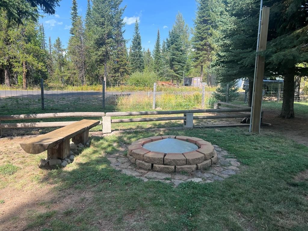 Donnelly, Idaho, 83615, United States, 3 Bedrooms Bedrooms, ,1.5 BathroomsBathrooms,Residential,Forsale,1946179