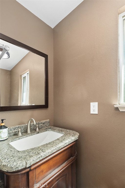 Hemet, California, 92544, United States, 4 Bedrooms Bedrooms, ,2.5 BathroomsBathrooms,Residential,Forsale,1953041