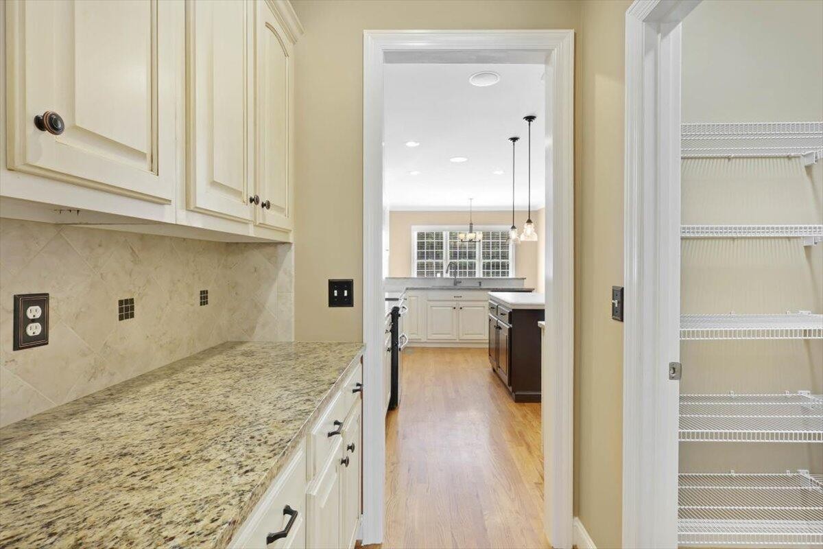 Hixson, Tennessee, 37343, United States, 4 Bedrooms Bedrooms, ,3.5 BathroomsBathrooms,Residential,Forsale,1963574