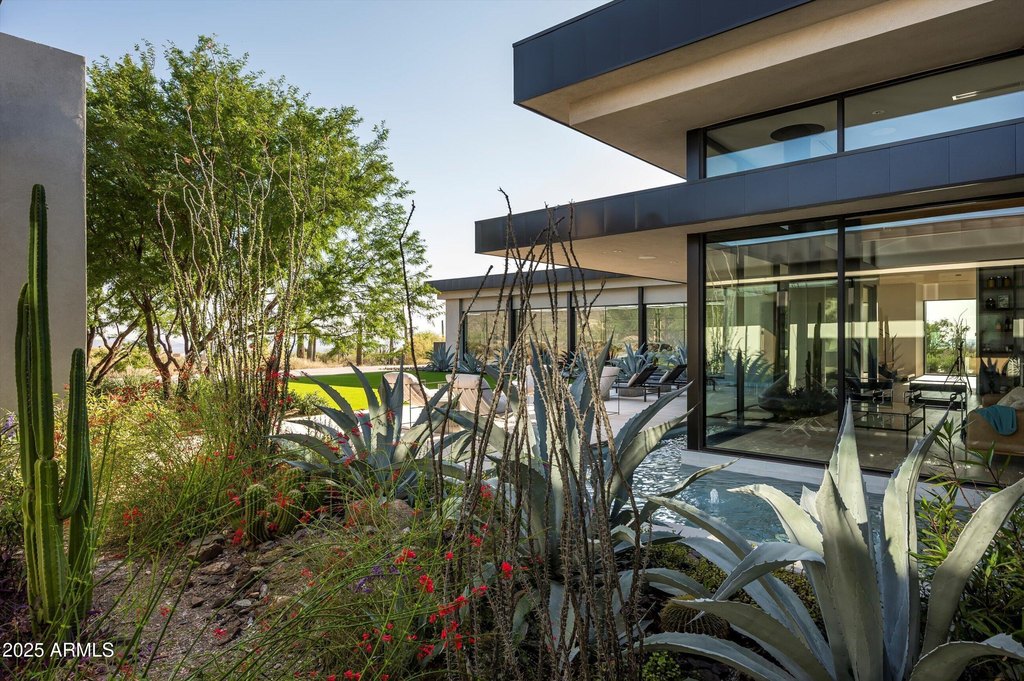 Scottsdale, Arizona, 85255, United States, 4 Bedrooms Bedrooms, ,5 BathroomsBathrooms,Residential,Forsale,1953474