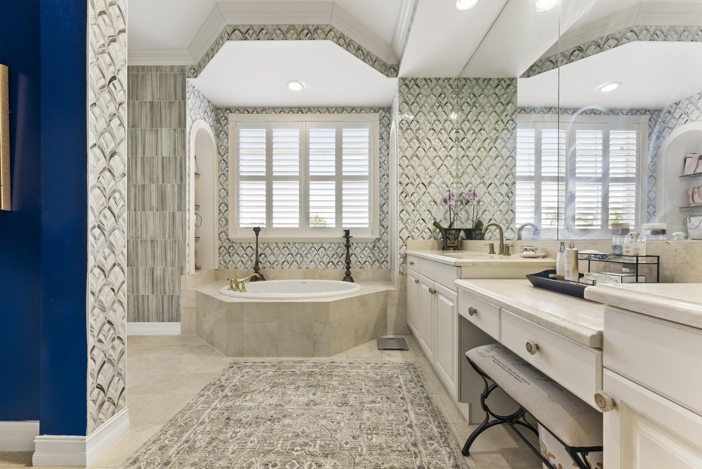 Delray Beach, Florida, 33483, United States, 3 Bedrooms Bedrooms, ,3.5 BathroomsBathrooms,Residential,Forsale,2004180