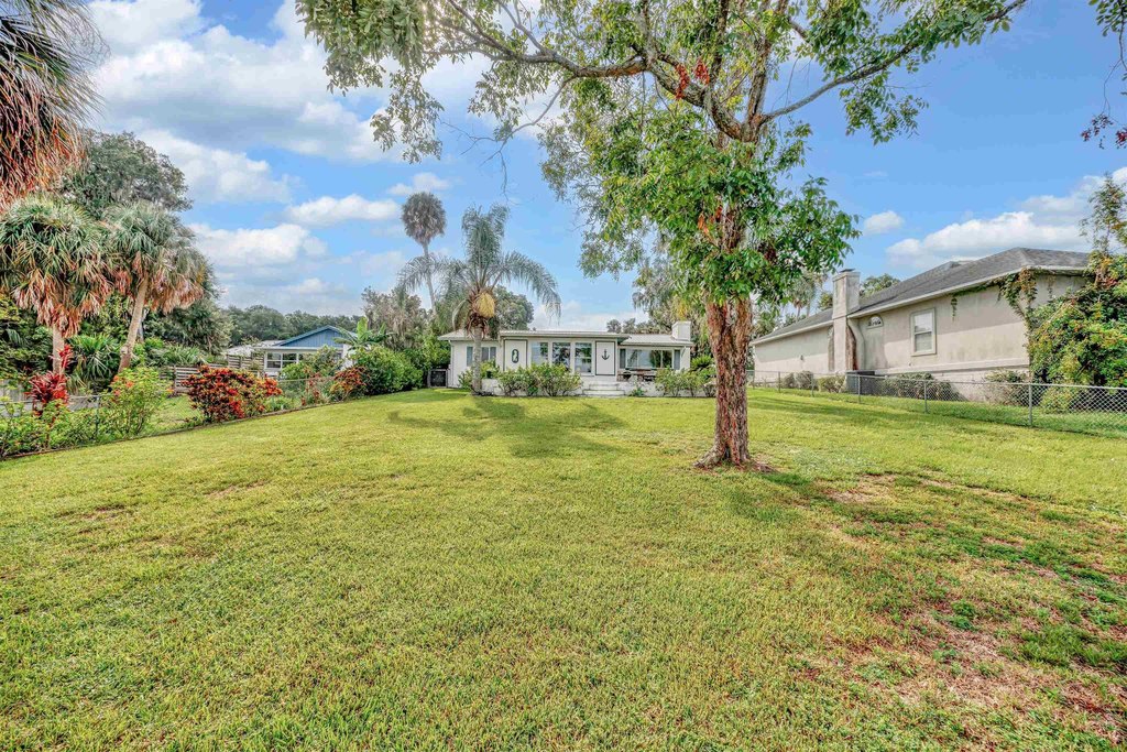 East Palatka, Florida, 32131, United States, 3 Bedrooms Bedrooms, ,2 BathroomsBathrooms,Residential,Forsale,1960042