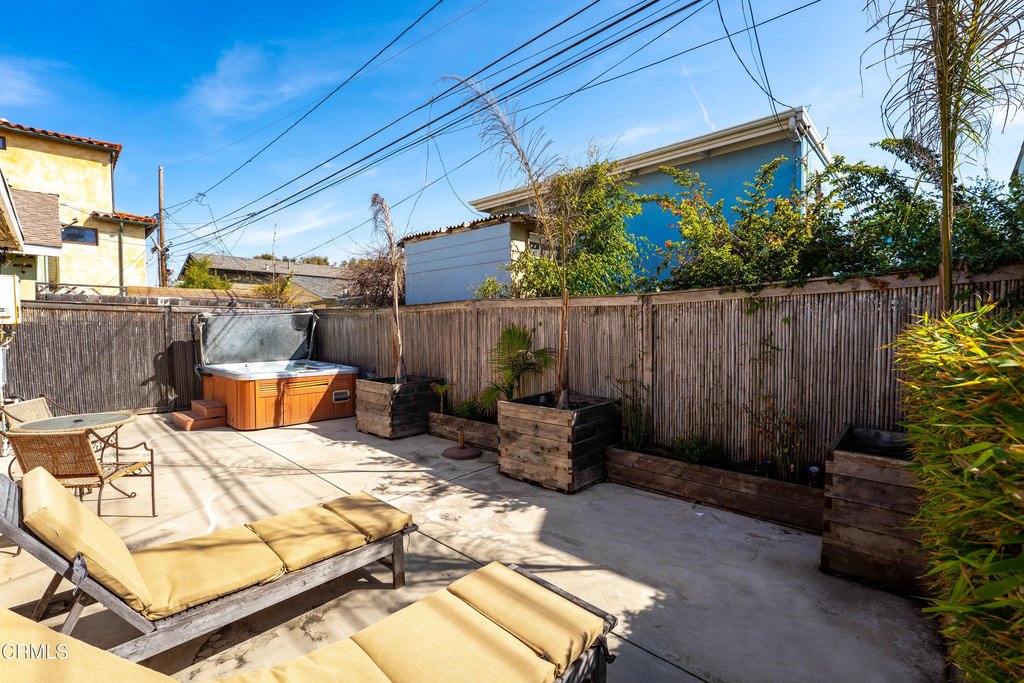 Oxnard, California, 93035, United States, 2 Bedrooms Bedrooms, ,1 BathroomBathrooms,Residential,Forsale,1985941