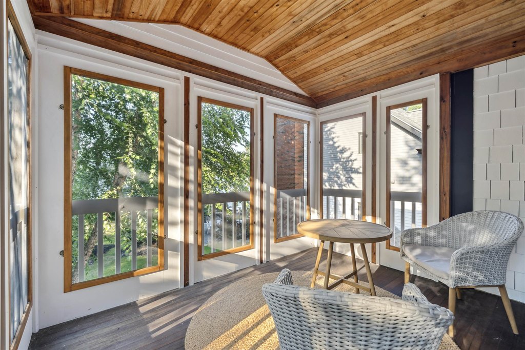 Center Harbor, New Hampshire, 03226, United States, 7 Bedrooms Bedrooms, ,5.5 BathroomsBathrooms,Residential,Forsale,1952894