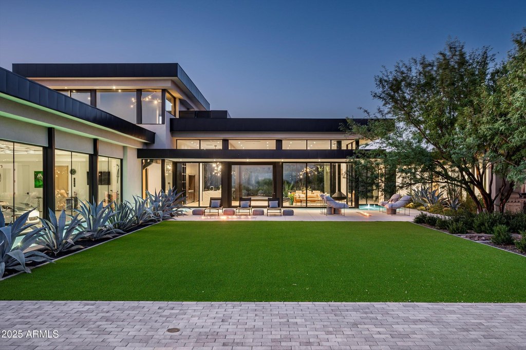 Scottsdale, Arizona, 85255, United States, 4 Bedrooms Bedrooms, ,5 BathroomsBathrooms,Residential,Forsale,1953474