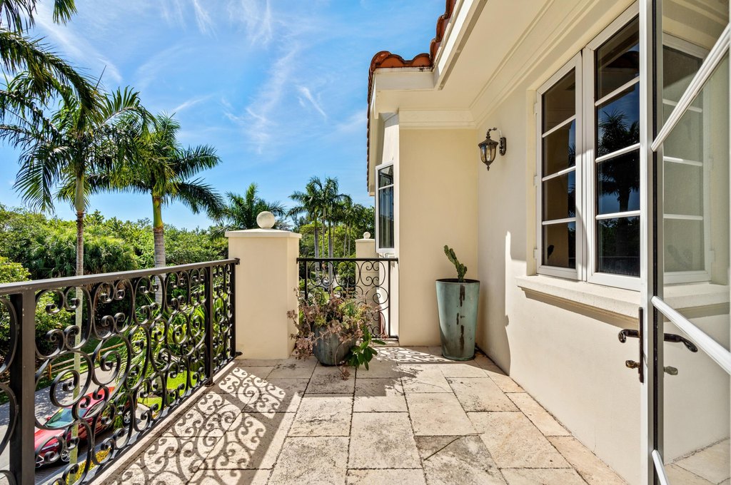 Delray Beach, Florida, 33483, United States, 5 Bedrooms Bedrooms, ,6.5 BathroomsBathrooms,Residential,Forsale,1952516