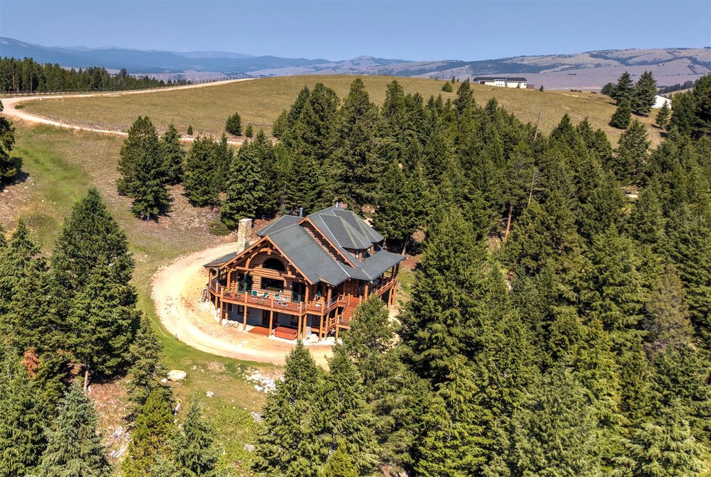 Philipsburg, Montana, 59858, United States, 3 Bedrooms Bedrooms, ,3.5 BathroomsBathrooms,Residential,Forsale,1986967