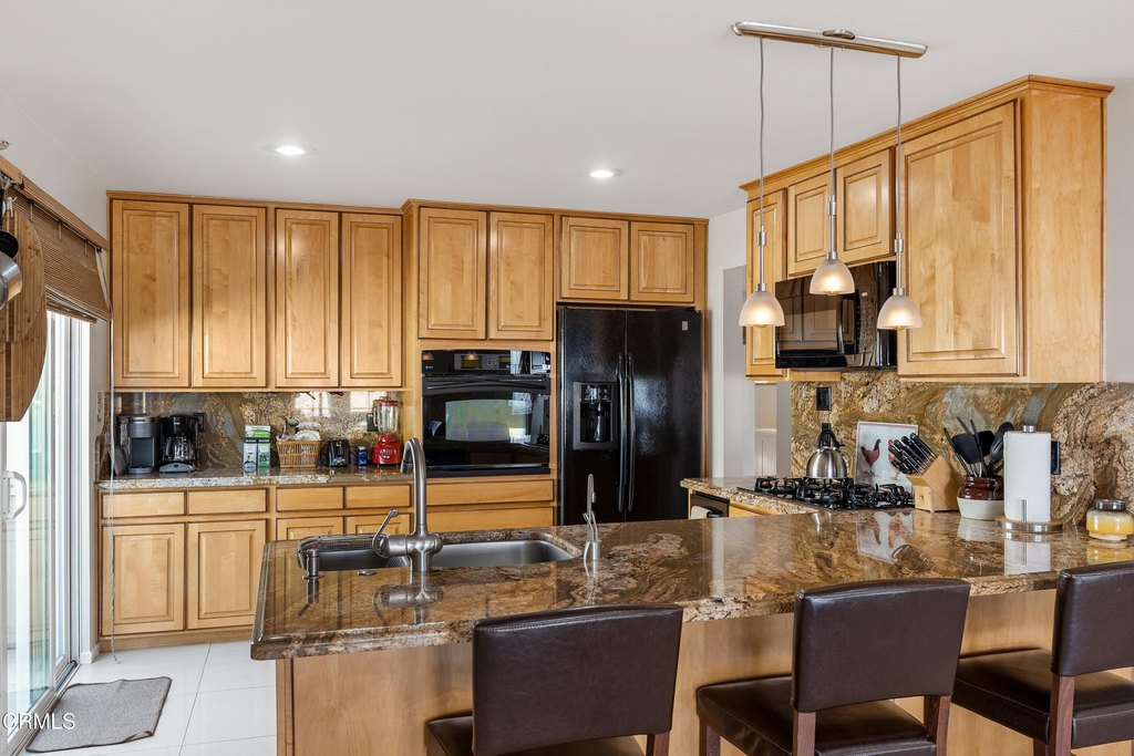 Oxnard, California, 93035, United States, 2 Bedrooms Bedrooms, ,1 BathroomBathrooms,Residential,Forsale,1985941