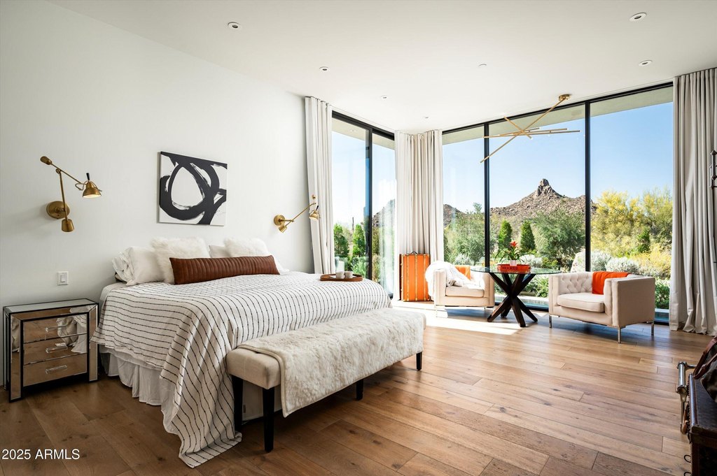 Scottsdale, Arizona, 85255, United States, 4 Bedrooms Bedrooms, ,5 BathroomsBathrooms,Residential,Forsale,1953474