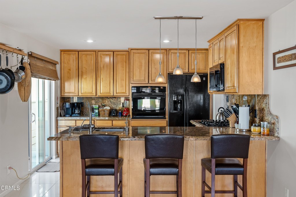 Oxnard, California, 93035, United States, 2 Bedrooms Bedrooms, ,1 BathroomBathrooms,Residential,Forsale,1985941