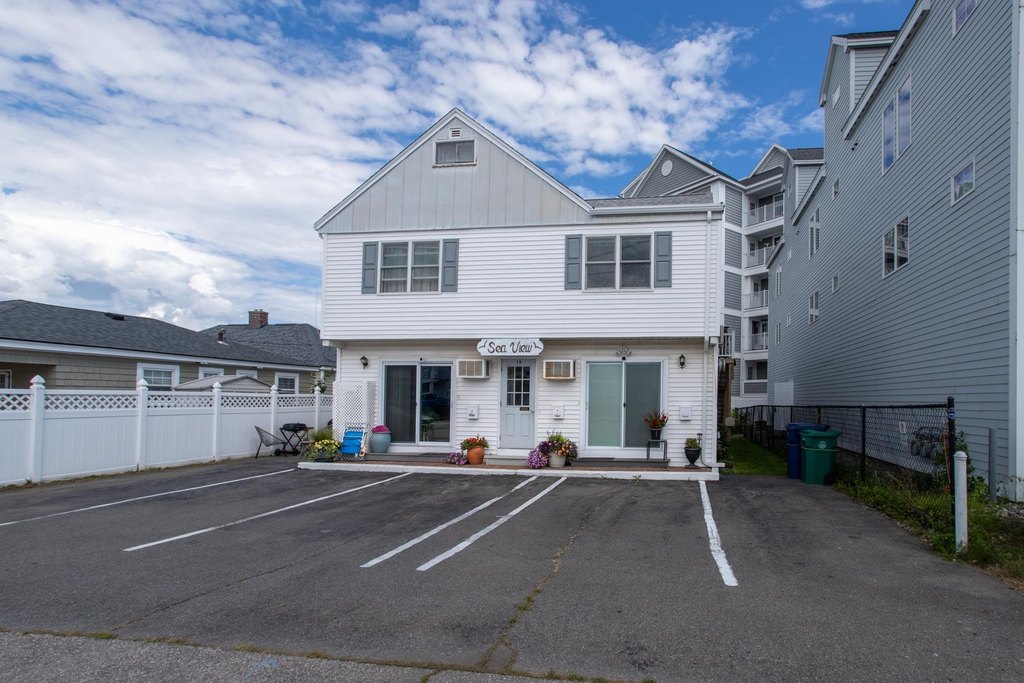 Hampton, New Hampshire, 03842, United States, 3 Bedrooms Bedrooms, ,2 BathroomsBathrooms,Residential,Forsale,1952898
