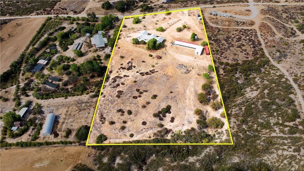 Hemet, California, 92544, United States, 4 Bedrooms Bedrooms, ,2.5 BathroomsBathrooms,Residential,Forsale,1953041