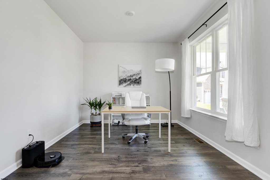 Egg Harbor Township, New Jersey, 08234, United States, 4 Bedrooms Bedrooms, ,3 BathroomsBathrooms,Residential,Forsale,1946137