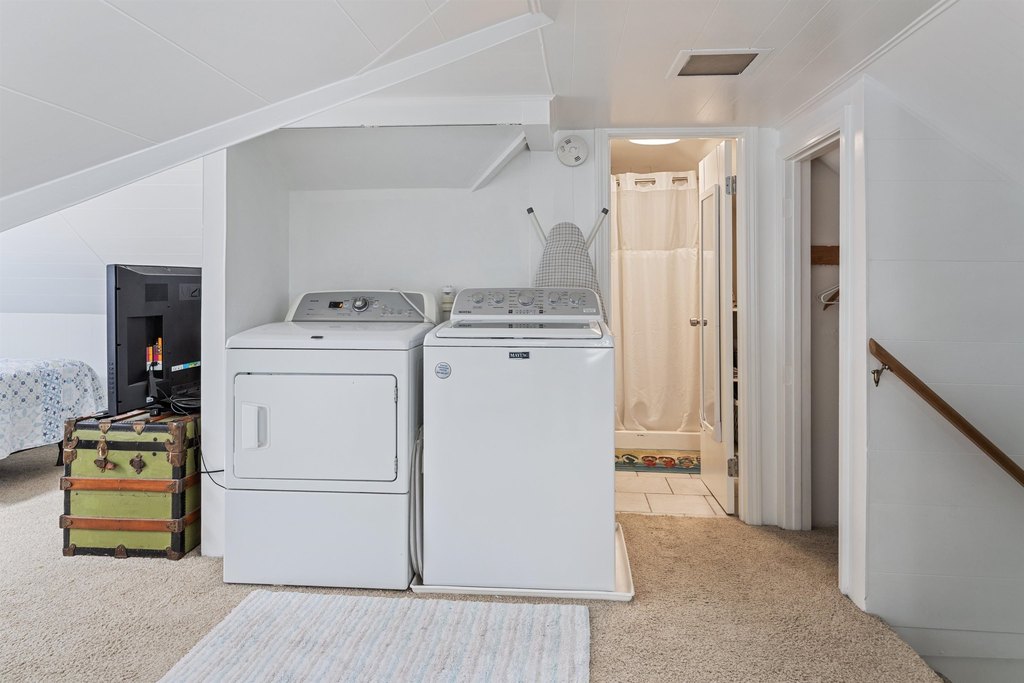Hampton, New Hampshire, 03842, United States, 3 Bedrooms Bedrooms, ,2 BathroomsBathrooms,Residential,Forsale,1952898