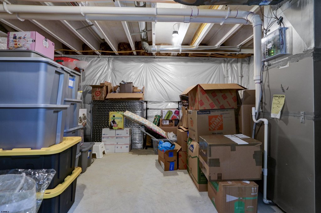 Egg Harbor Township, New Jersey, 08234, United States, 4 Bedrooms Bedrooms, ,3 BathroomsBathrooms,Residential,Forsale,1946137