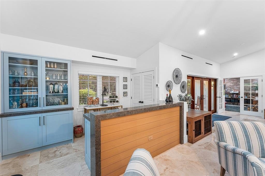 Fort Lauderdale, Florida, 33304, United States, 6 Bedrooms Bedrooms, ,5.5 BathroomsBathrooms,Residential,Forsale,1964526