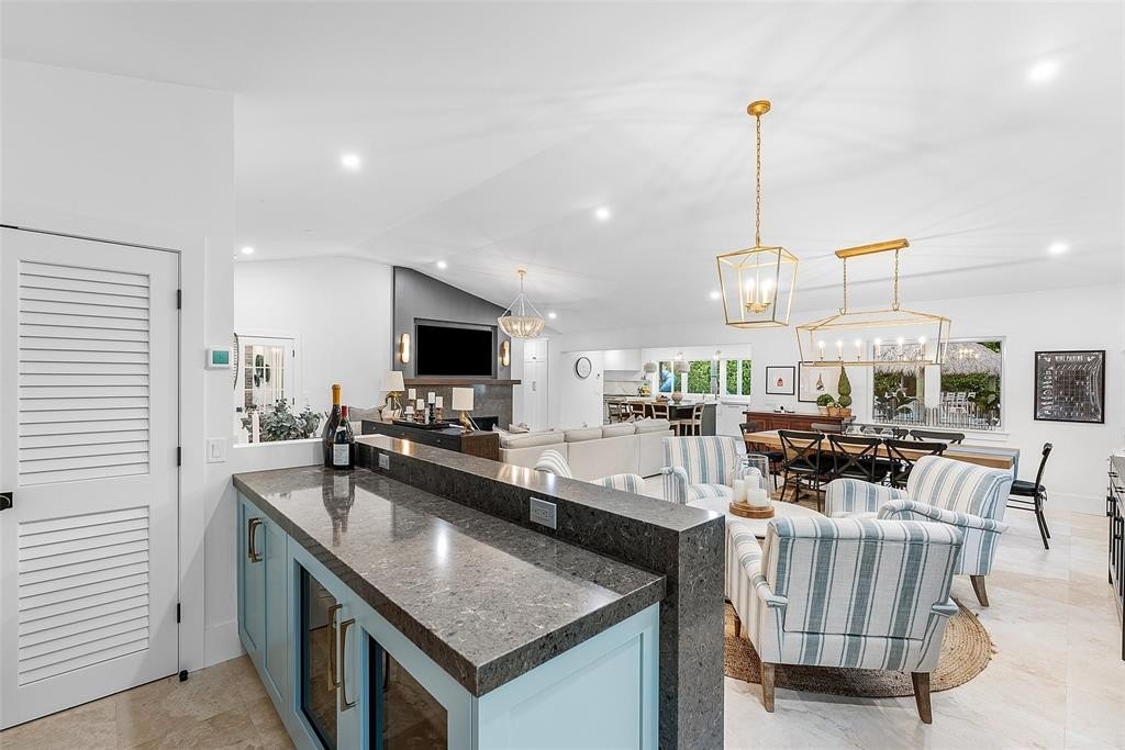 Fort Lauderdale, Florida, 33304, United States, 6 Bedrooms Bedrooms, ,5.5 BathroomsBathrooms,Residential,Forsale,1964526