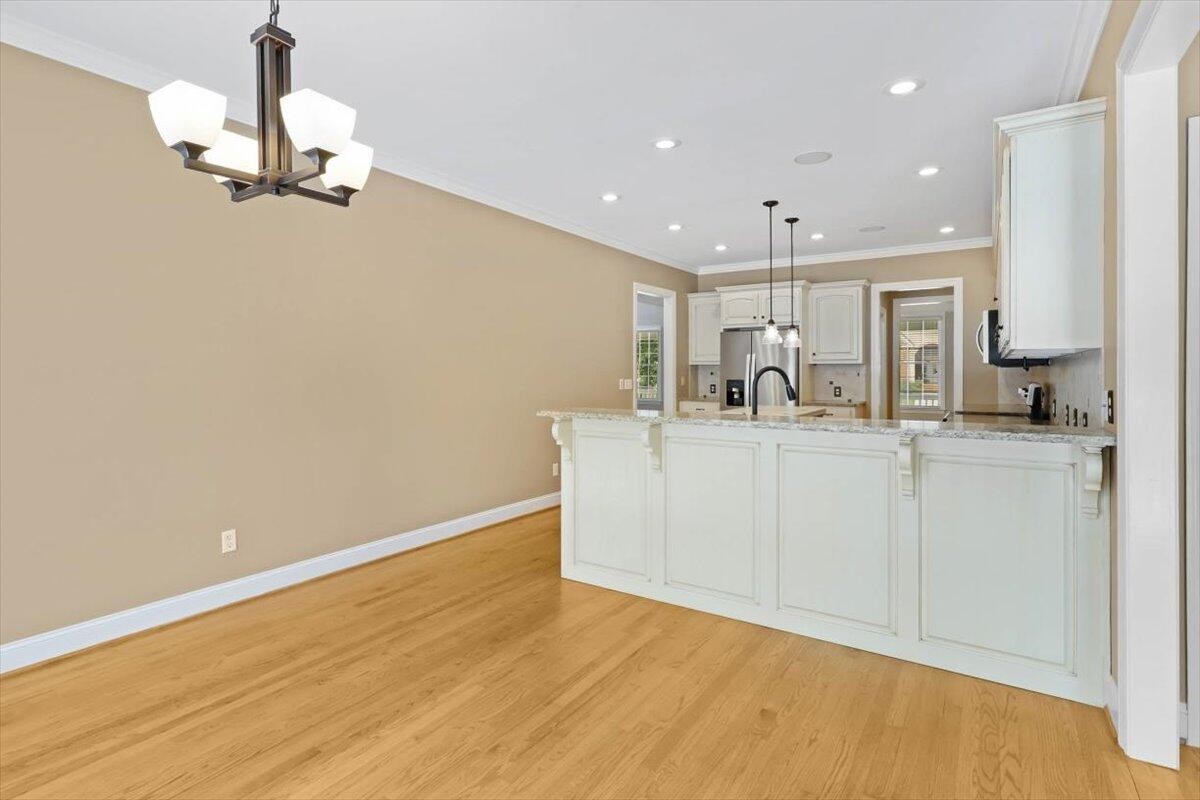 Hixson, Tennessee, 37343, United States, 4 Bedrooms Bedrooms, ,3.5 BathroomsBathrooms,Residential,Forsale,1963574