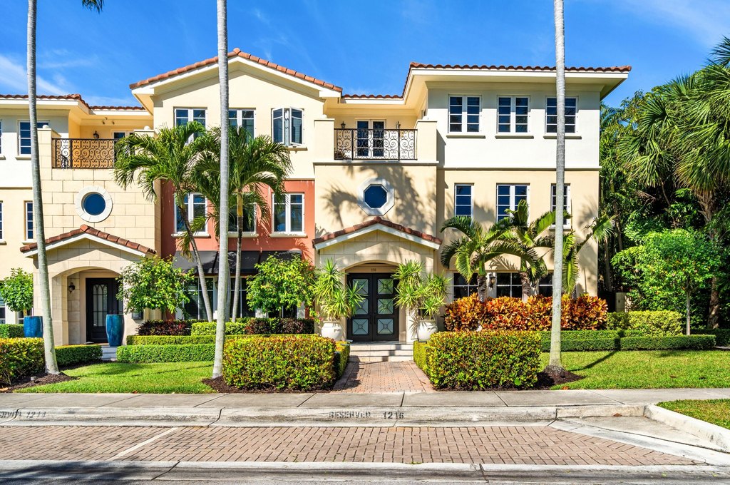 Delray Beach, Florida, 33483, United States, 5 Bedrooms Bedrooms, ,6.5 BathroomsBathrooms,Residential,Forsale,1952516 Delray Beach, Florida, 33483, United States, 5 Bedrooms Bedrooms, ,6.5 BathroomsBathrooms,Residential,Forsale,1952516