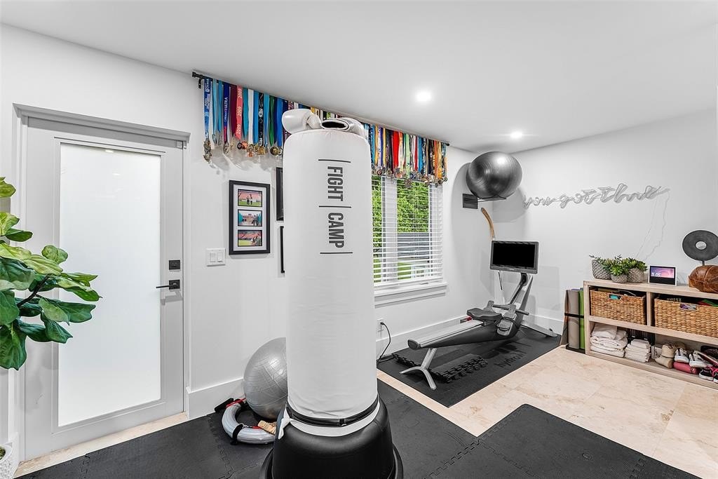 Fort Lauderdale, Florida, 33304, United States, 6 Bedrooms Bedrooms, ,5.5 BathroomsBathrooms,Residential,Forsale,1964526