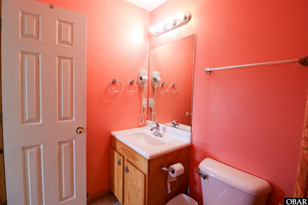 Nags Head, North Carolina, 27959, United States, 6 Bedrooms Bedrooms, ,4.5 BathroomsBathrooms,Residential,Forsale,1964363