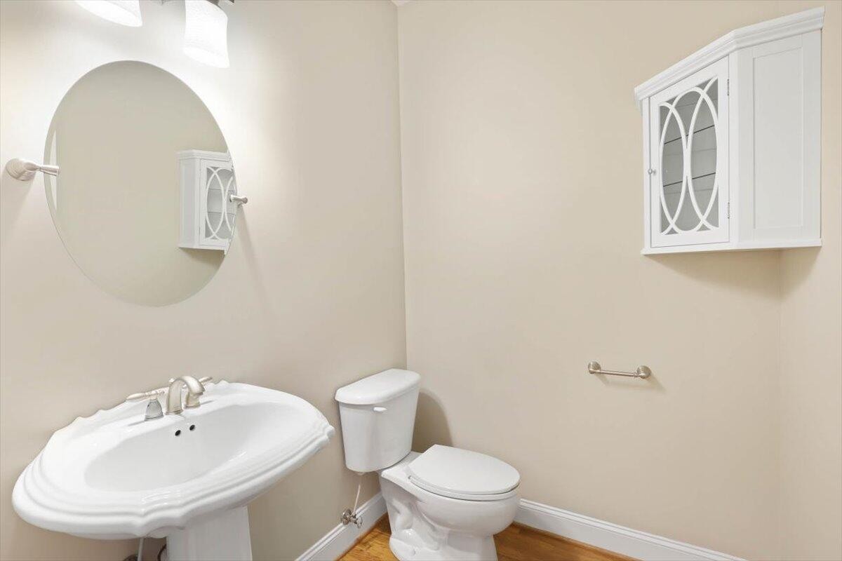 Hixson, Tennessee, 37343, United States, 4 Bedrooms Bedrooms, ,3.5 BathroomsBathrooms,Residential,Forsale,1963574