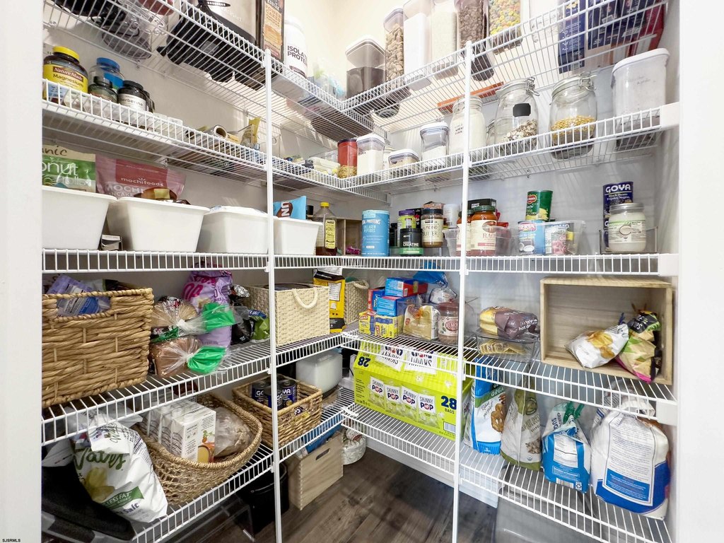 Egg Harbor Township, New Jersey, 08234, United States, 4 Bedrooms Bedrooms, ,3 BathroomsBathrooms,Residential,Forsale,1946137