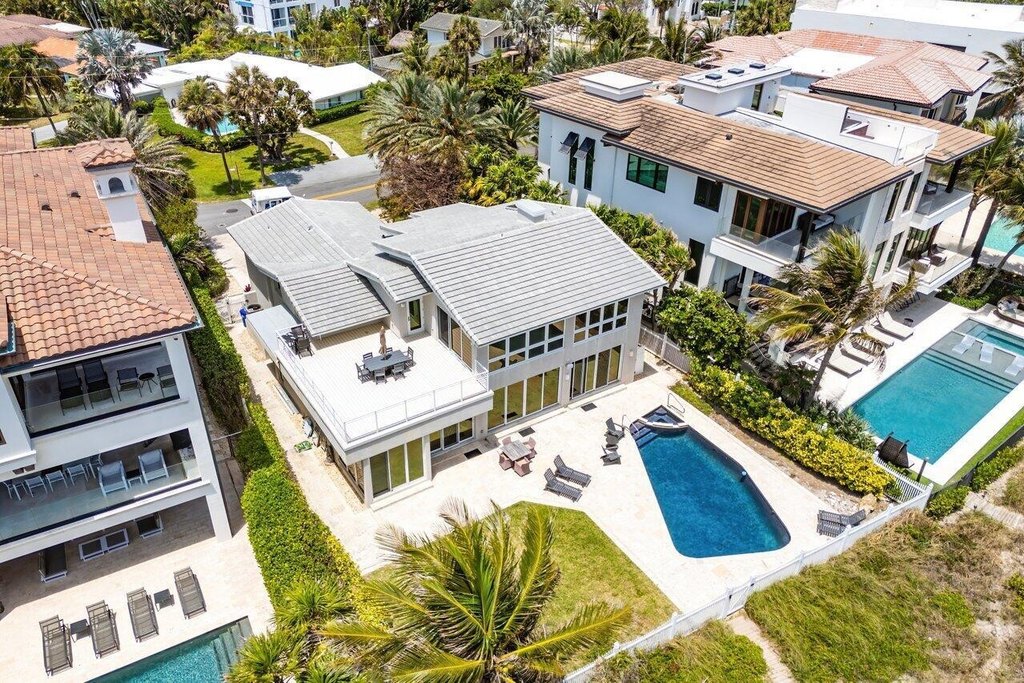 Pompano Beach, Florida, 33062, United States, 4 Bedrooms Bedrooms, ,4.5 BathroomsBathrooms,Residential,Forsale,1886560