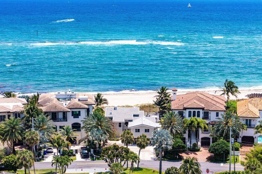 Pompano Beach, Florida, 33062, United States, 4 Bedrooms Bedrooms, ,4.5 BathroomsBathrooms,Residential,Forsale,1886560