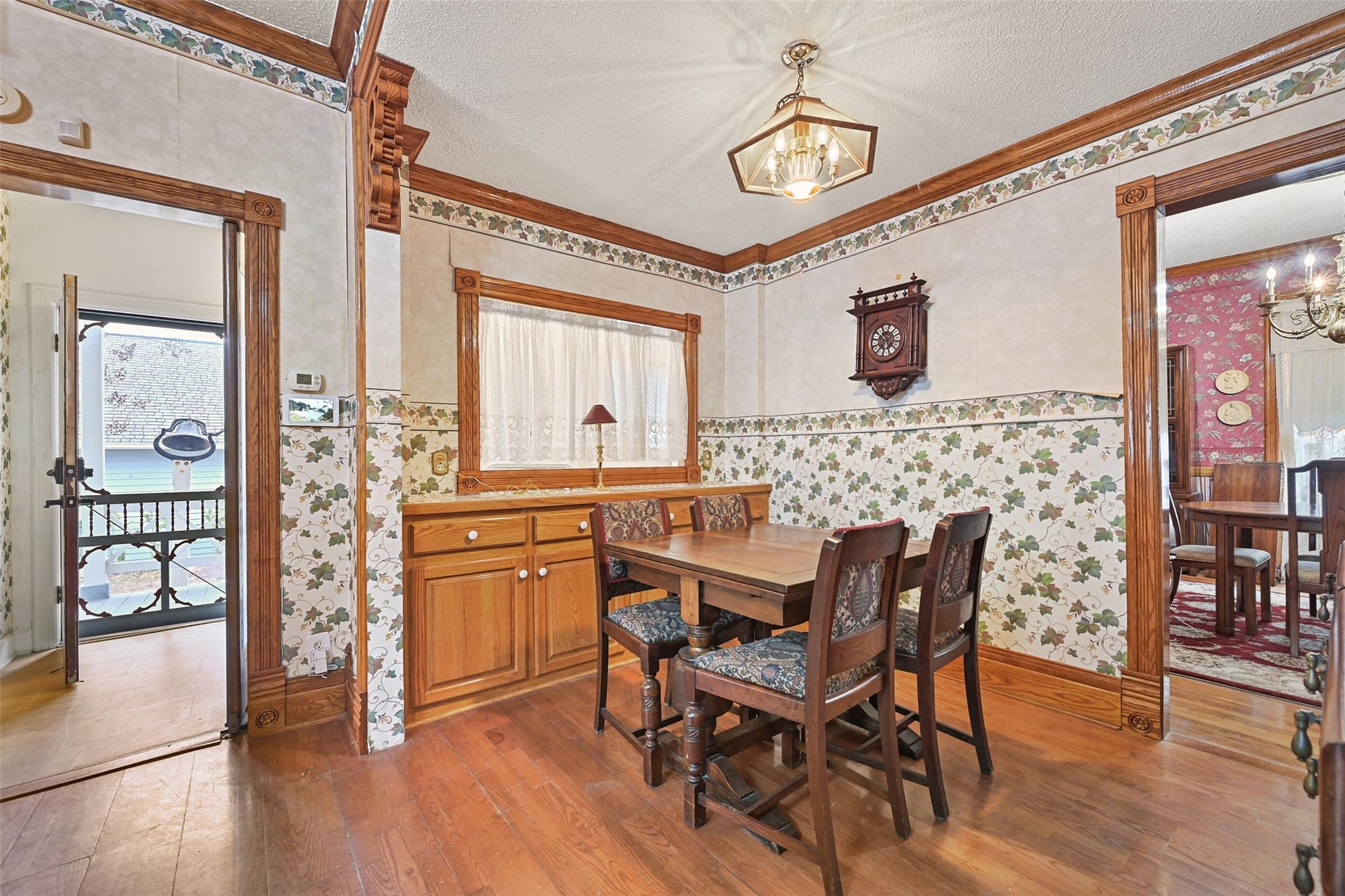 Galveston, Texas, 77550, United States, 4 Bedrooms Bedrooms, ,2 BathroomsBathrooms,Residential,Forsale,1936495