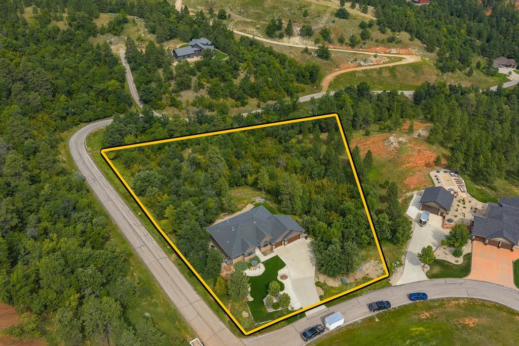 Spearfish, South Dakota, 57783, United States, 5 Bedrooms Bedrooms, ,4 BathroomsBathrooms,Residential,Forsale,1946258