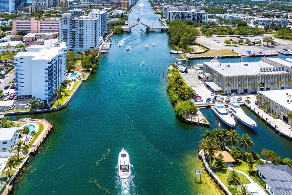 Pompano Beach, Florida, 33062, United States, 4 Bedrooms Bedrooms, ,4.5 BathroomsBathrooms,Residential,Forsale,1886560