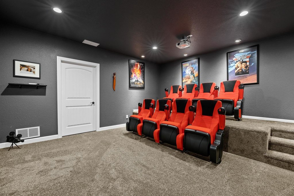 Spearfish, South Dakota, 57783, United States, 5 Bedrooms Bedrooms, ,4 BathroomsBathrooms,Residential,Forsale,1946258