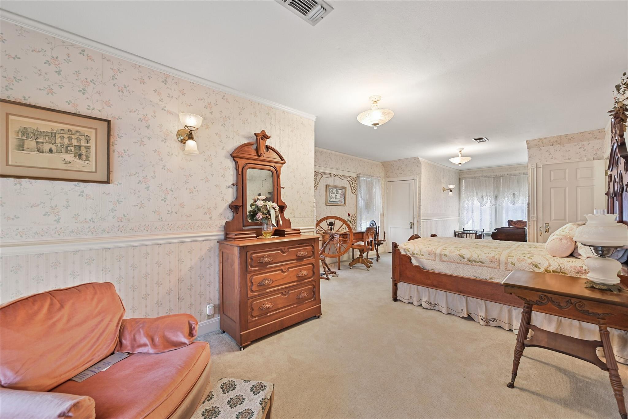 Galveston, Texas, 77550, United States, 4 Bedrooms Bedrooms, ,2 BathroomsBathrooms,Residential,Forsale,1936495
