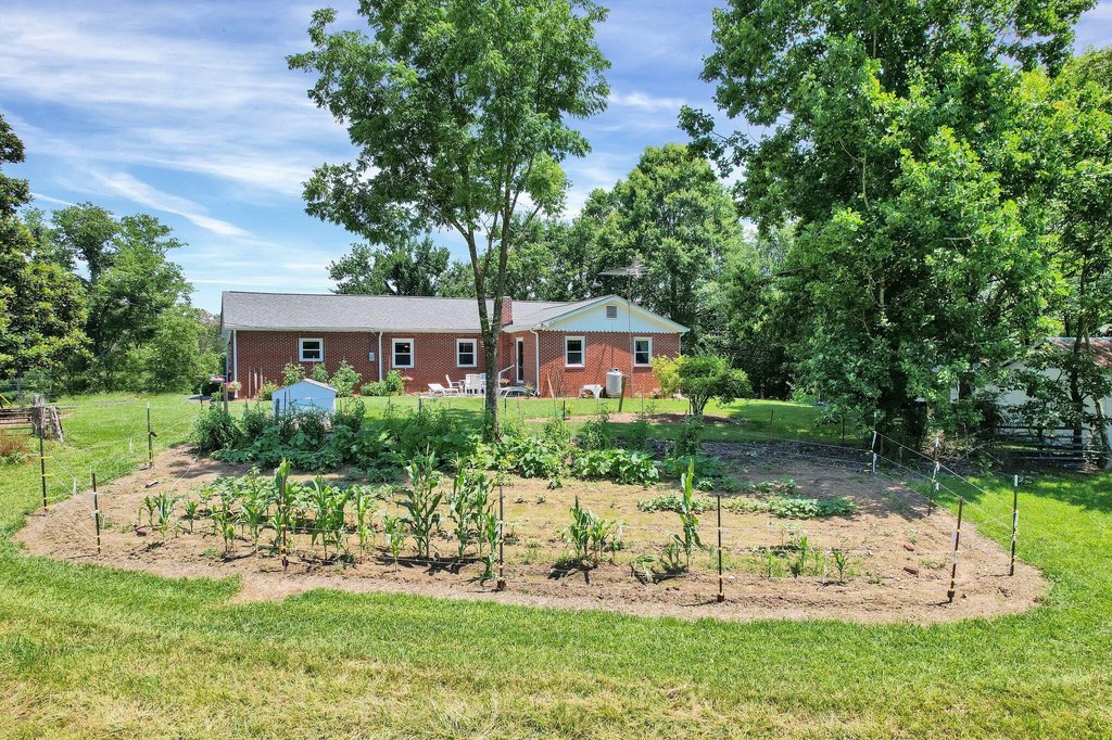 Cleveland, Tennessee, 37323, United States, 3 Bedrooms Bedrooms, ,2 BathroomsBathrooms,Residential,Forsale,2004696