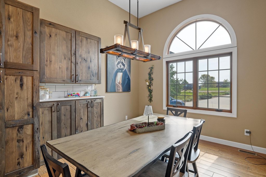 Spearfish, South Dakota, 57783, United States, 5 Bedrooms Bedrooms, ,4 BathroomsBathrooms,Residential,Forsale,1946258