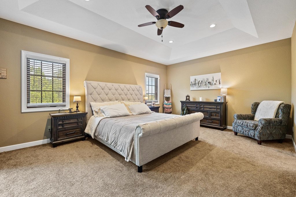 Spearfish, South Dakota, 57783, United States, 5 Bedrooms Bedrooms, ,4 BathroomsBathrooms,Residential,Forsale,1946258