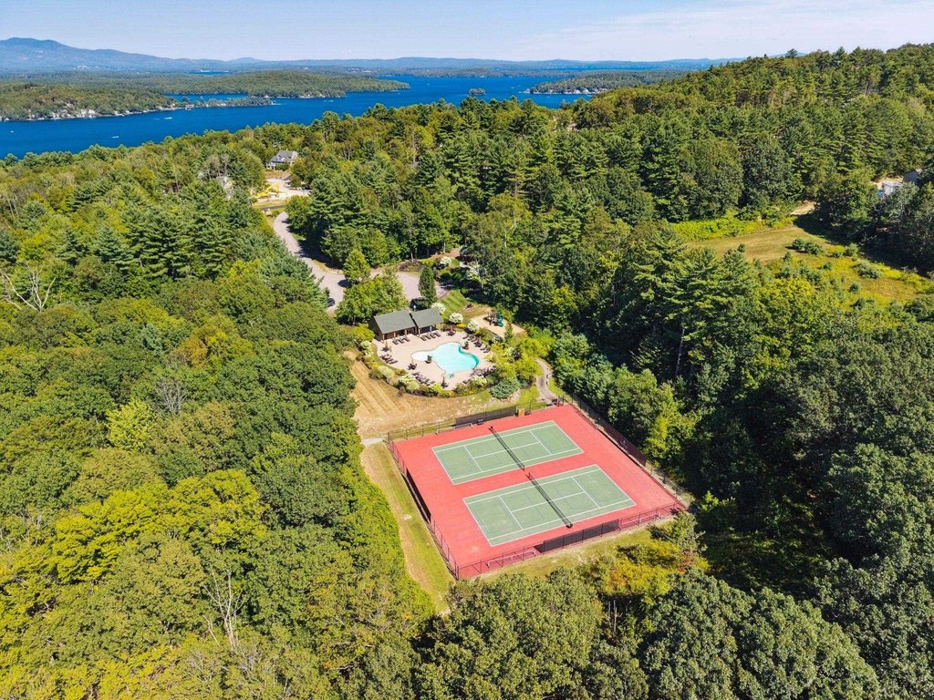 Laconia, New Hampshire, 03246, United States, 5 Bedrooms Bedrooms, ,5.5 BathroomsBathrooms,Residential,Forsale,1952902
