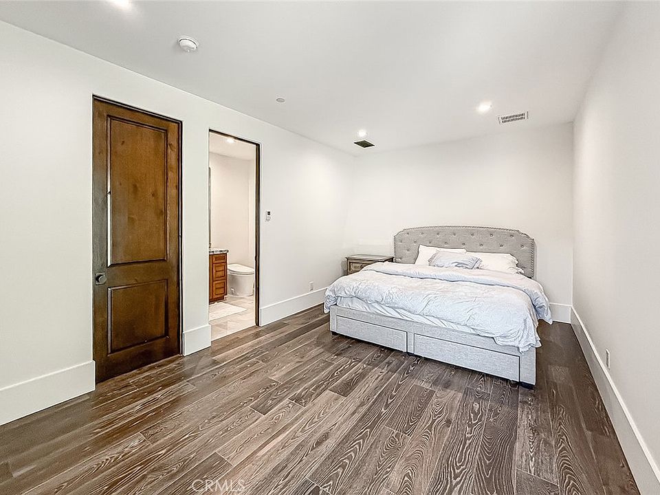 Calabasas, California, 91301, United States, 7 Bedrooms Bedrooms, ,8 BathroomsBathrooms,Residential,Forsale,1946030