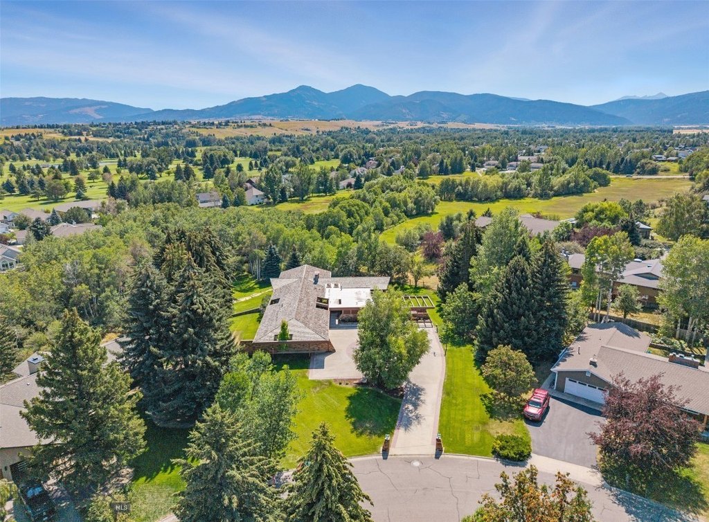 Bozeman, Montana, 59715, United States, 4 Bedrooms Bedrooms, ,2.5 BathroomsBathrooms,Residential,Forsale,1944303