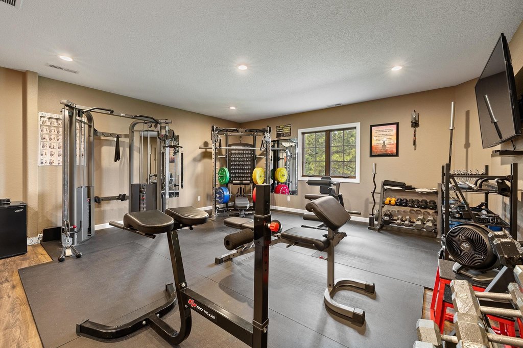 Spearfish, South Dakota, 57783, United States, 5 Bedrooms Bedrooms, ,4 BathroomsBathrooms,Residential,Forsale,1946258